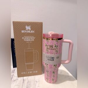 ❗️SOLD❗️STANLEY THE QUENCHER TUMBLER | 40 OZ Customer laser